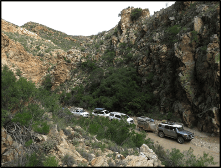 4x4 convoy driving through Baviaanskloof gorge